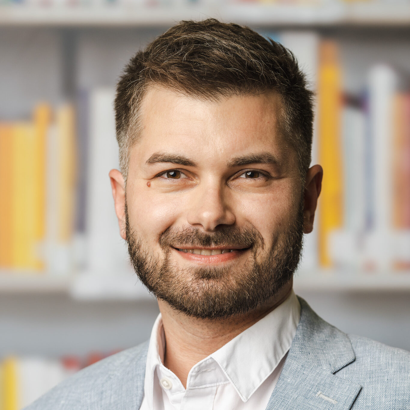 Mag. Dr. BA. Prof. Michael Mark Hammer