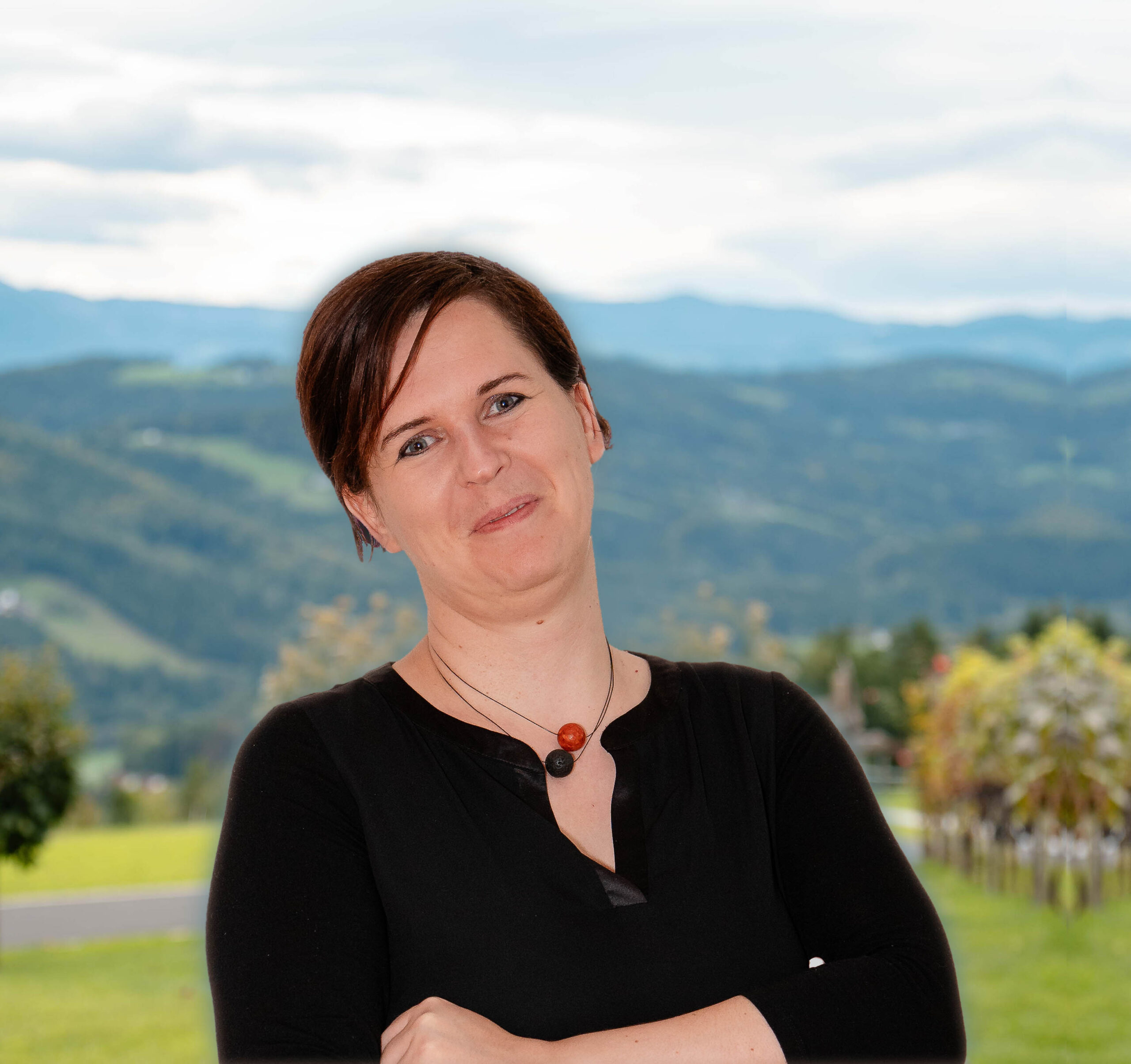 Mag. M.E.S. Dr. Britta Breser